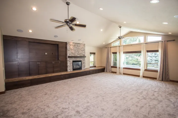 2410 N 870 E, North Logan, Utah 84341