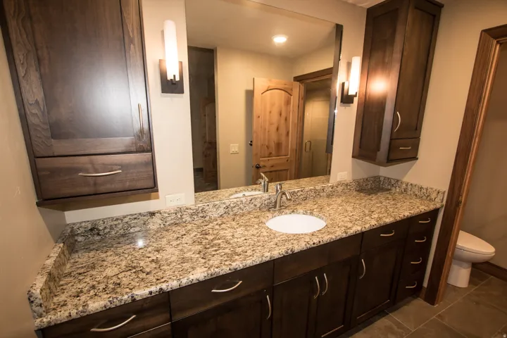 2410 N 870 E, North Logan, Utah 84341