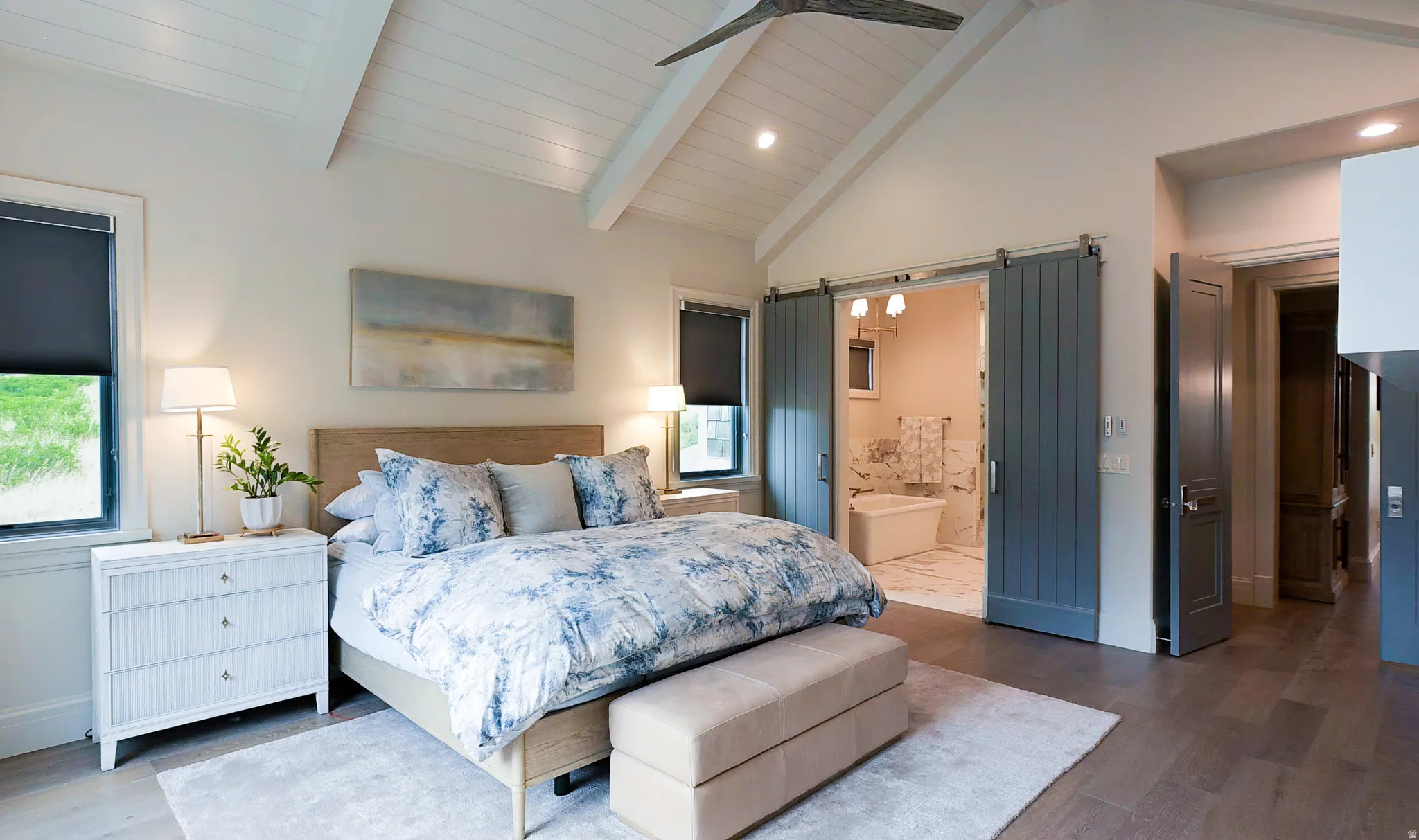 Vaulted ceiling with exposed beams