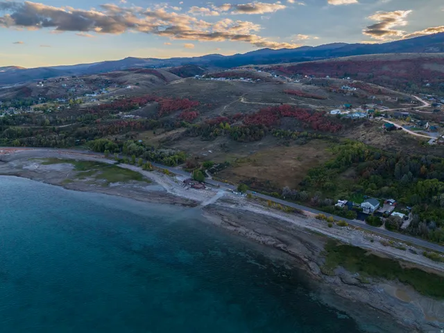 1249 N Sculpin Loop, Garden City, Utah 84028