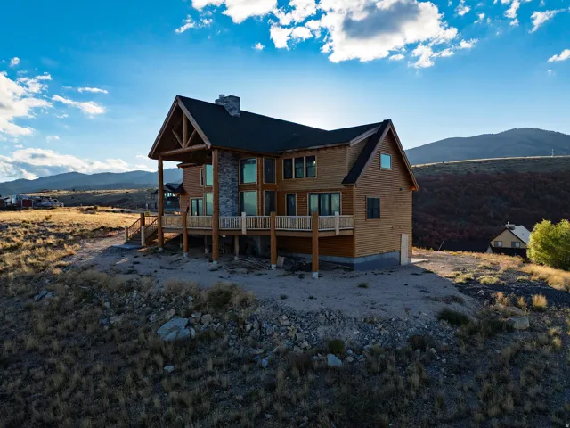 1249 N Sculpin Loop, Garden City, Utah 84028