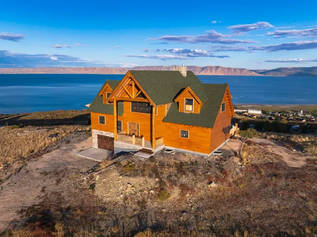 1249 N Sculpin Loop, Garden City, Utah 84028