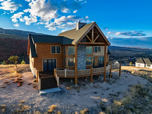 1249 N Sculpin Loop, Garden City, Utah 84028