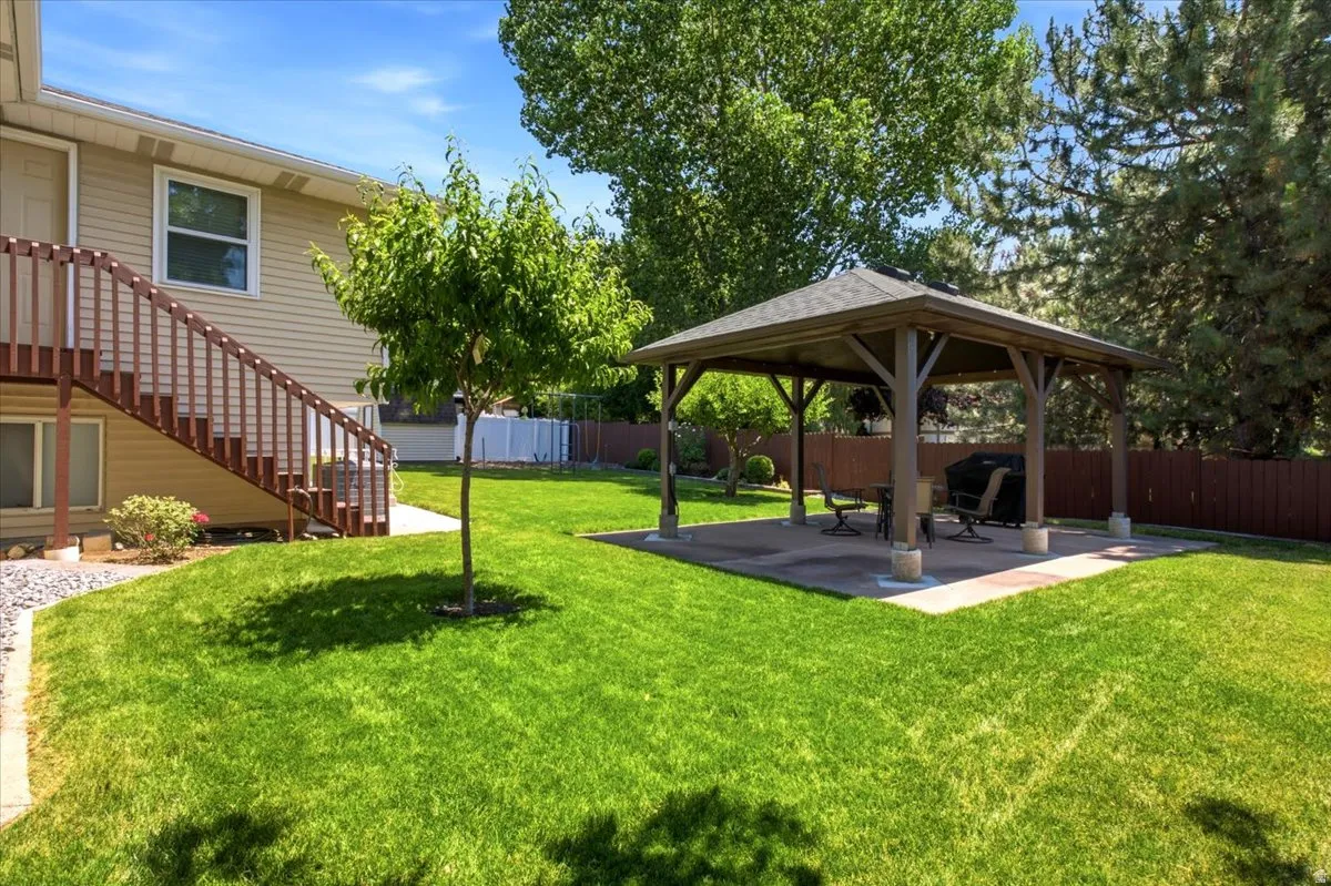 Main floor exterior entrance. Walkout entrance from basement as well. Convenient access to backyard from both levels