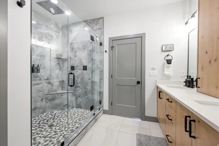 571 W Coopers Cir, Garden City, Utah 84028