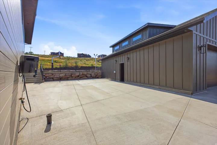 571 W Coopers Cir, Garden City, Utah 84028