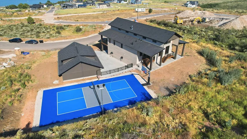 571 W Coopers Cir, Garden City, Utah 84028