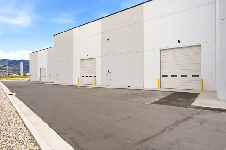 1610 W 2350 N, Farr West, Utah 84404