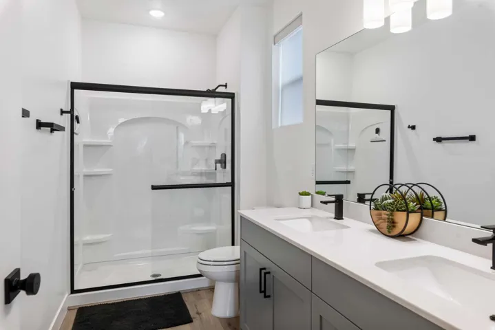 710 W Akoya Pearl St #79, St. George, Utah 84790