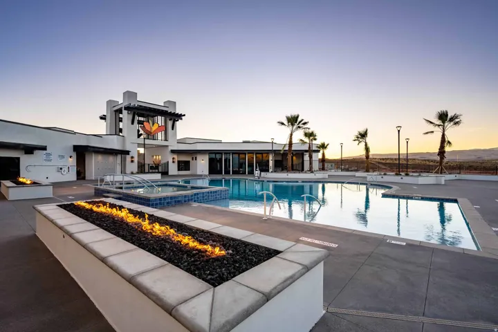 710 W Akoya Pearl St #79, St. George, Utah 84790
