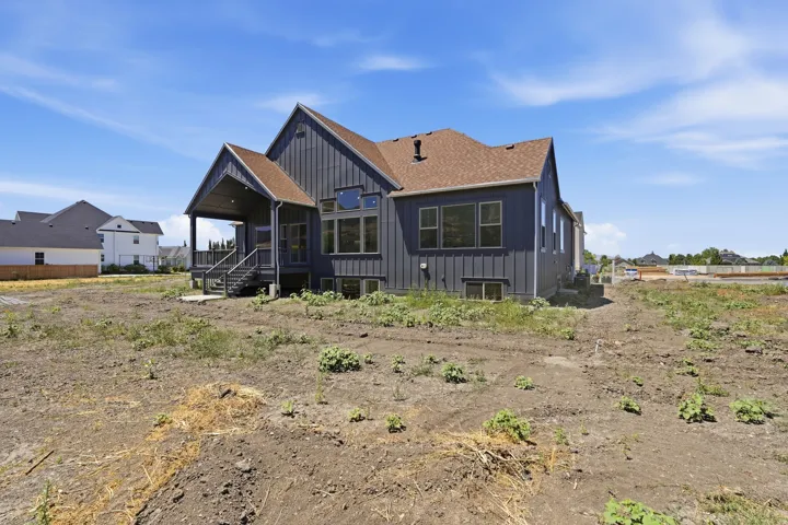 587 S Daniel Dr #817, Farmington, Utah 84025