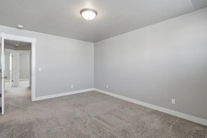 245 W 1950 N, Harrisville, Utah 84414