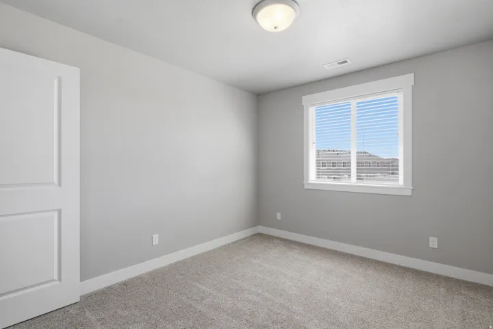 245 W 1950 N, Harrisville, Utah 84414