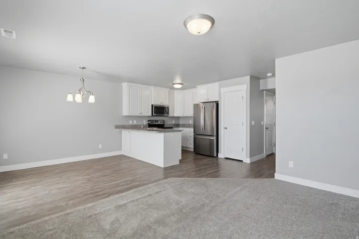 245 W 1950 N, Harrisville, Utah 84414