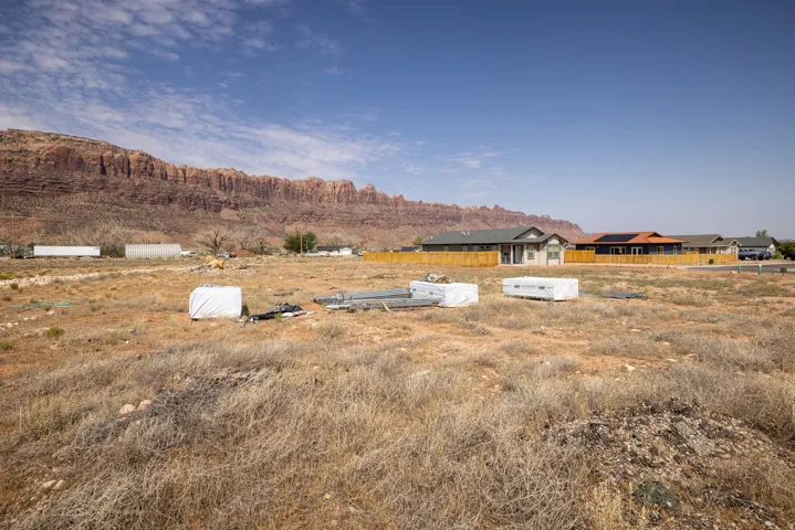 Expansive land parcel featuring natural desert vegetation