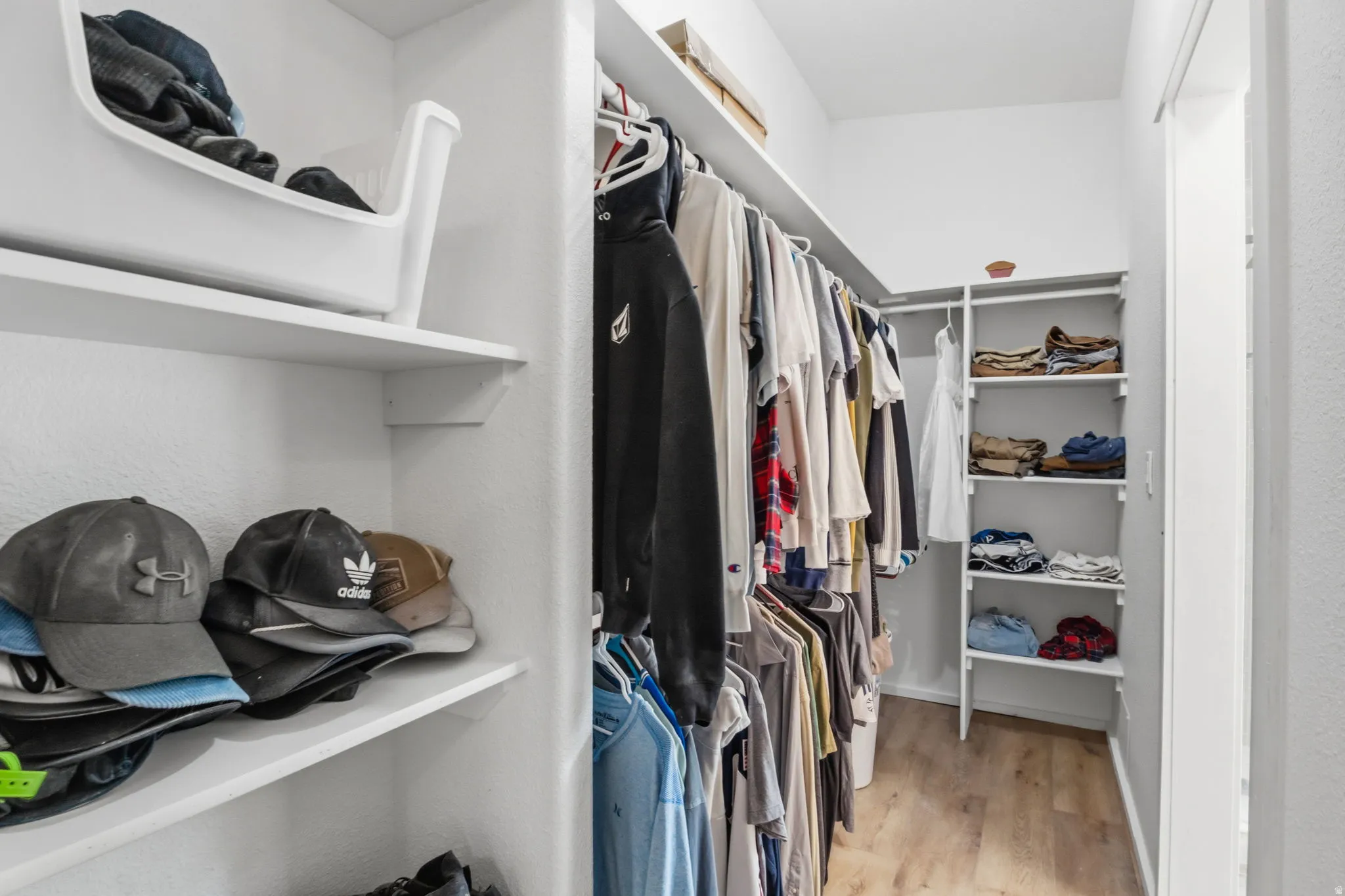 Walk in closet