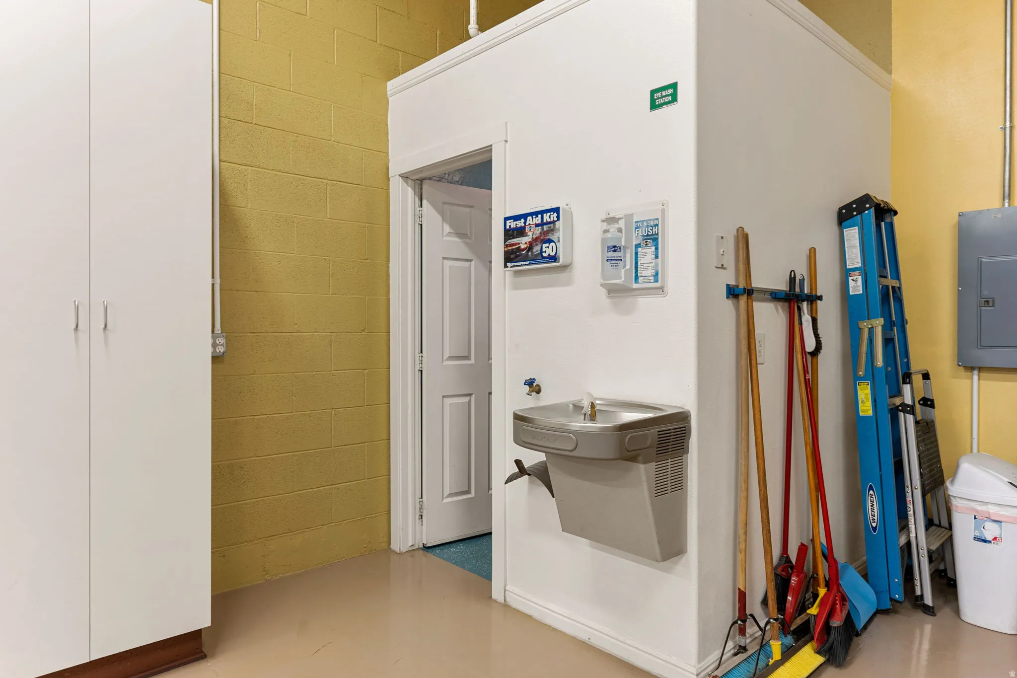 Corridor