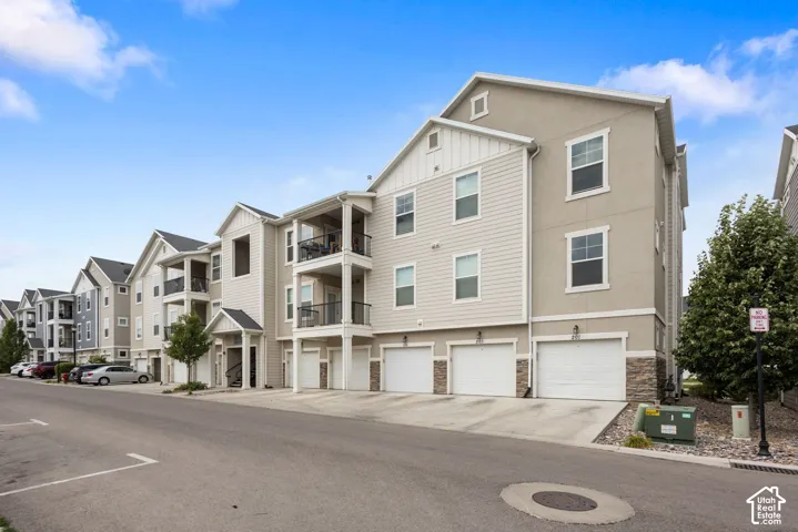 13054 S Tortola Dr #101, Herriman, Utah 84096