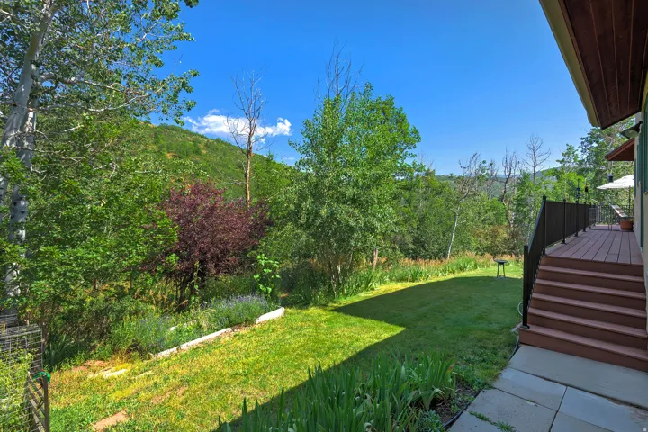 726 N Donner Cir #112, Salt Lake City, Utah 84108