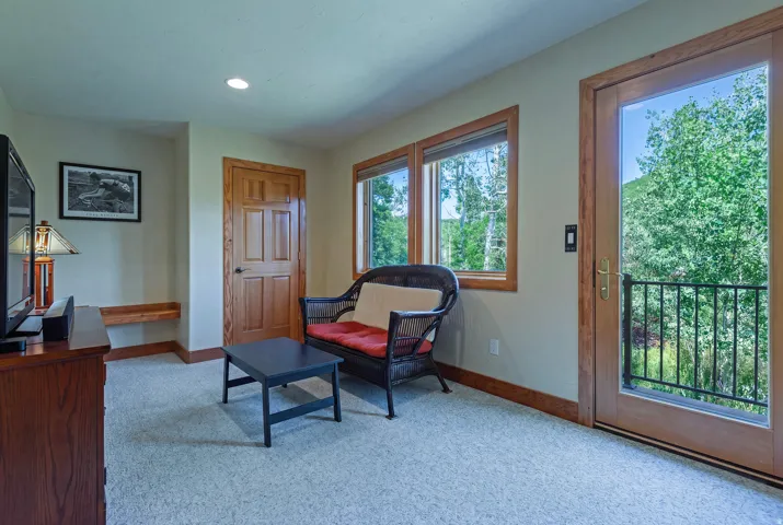726 N Donner Cir #112, Salt Lake City, Utah 84108