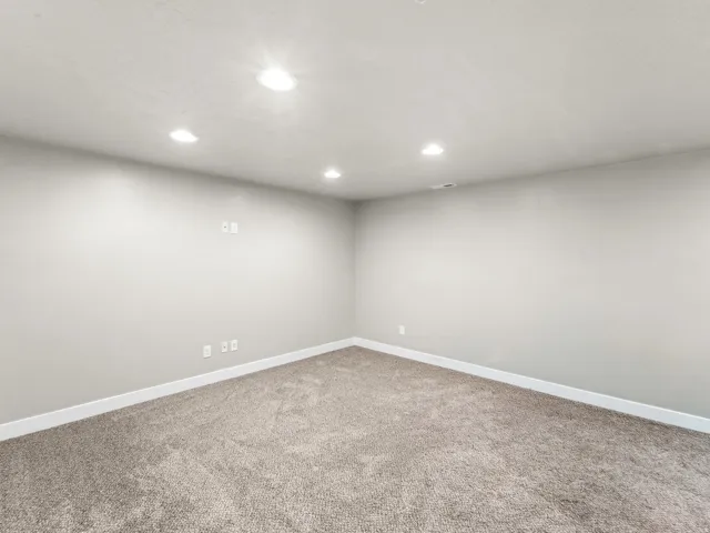 1621 N Venetian Way, Saratoga Springs, Utah 84045