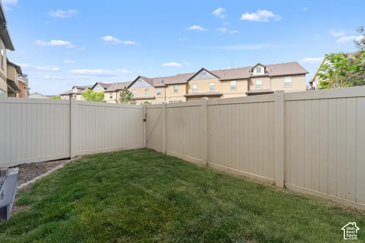 1621 N Venetian Way, Saratoga Springs, Utah 84045