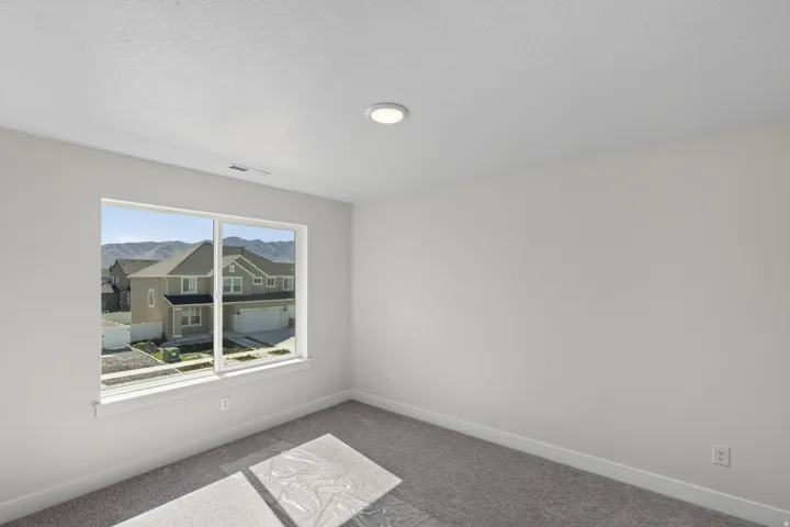 5325 N Honey Suckle Way, Eagle Mountain, Utah 84005