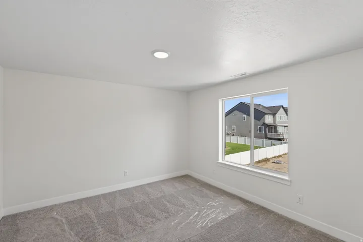 5325 N Honey Suckle Way, Eagle Mountain, Utah 84005