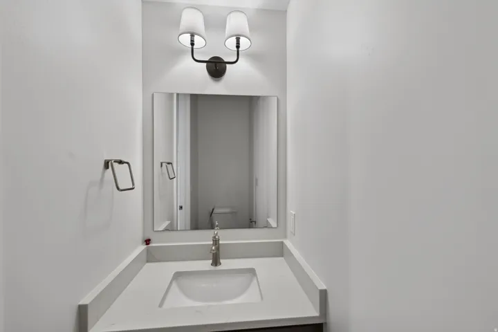 5325 N Honey Suckle Way, Eagle Mountain, Utah 84005