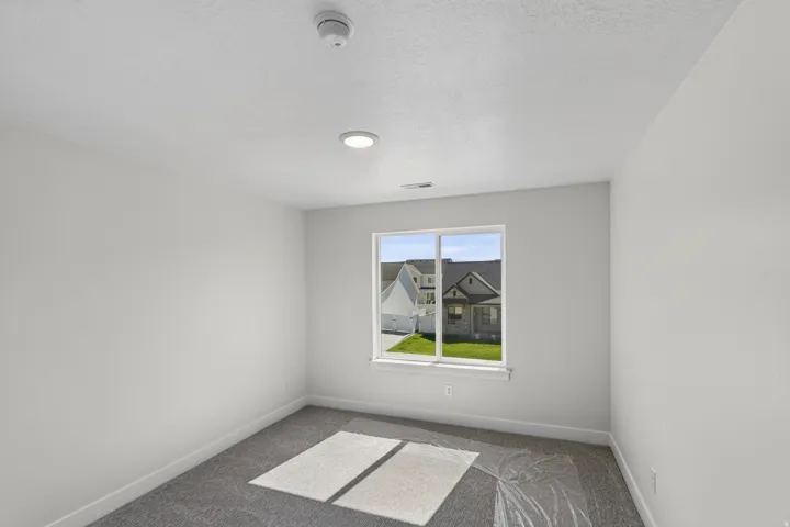 5325 N Honey Suckle Way, Eagle Mountain, Utah 84005