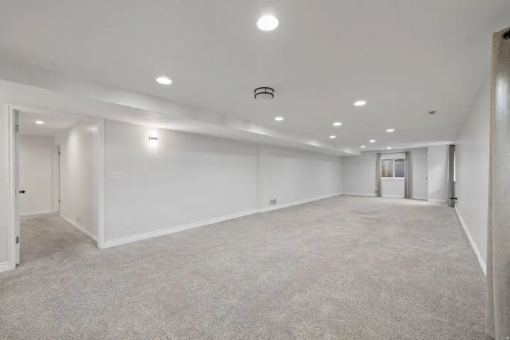 5077 W 11000 N, Highland, Utah 84003