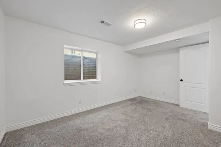 5077 W 11000 N, Highland, Utah 84003