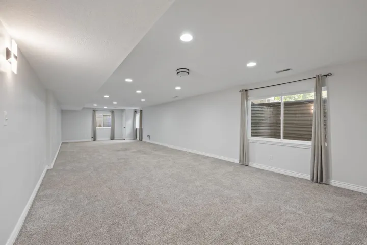 5077 W 11000 N, Highland, Utah 84003