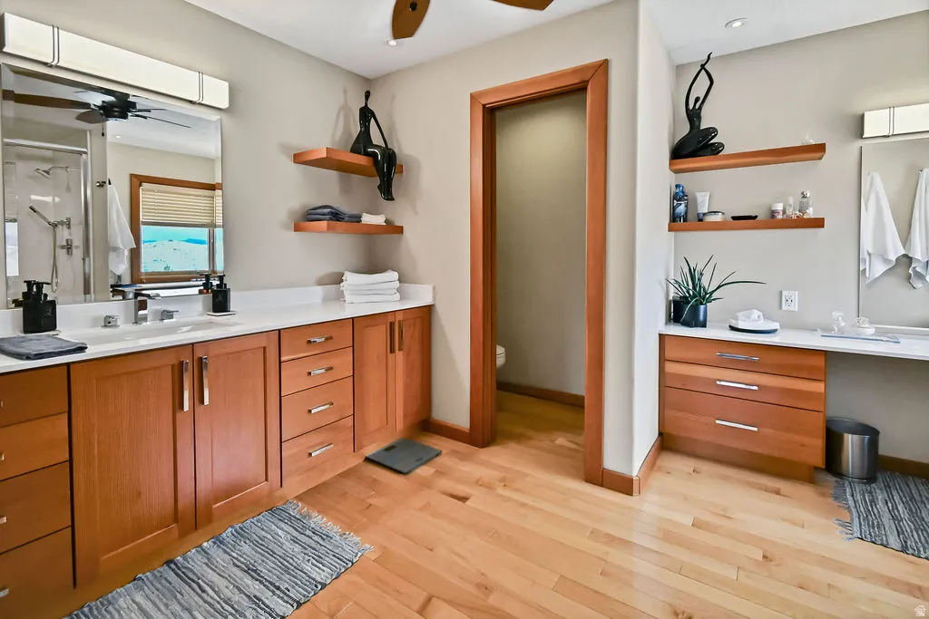 Primary Suite Bathroom