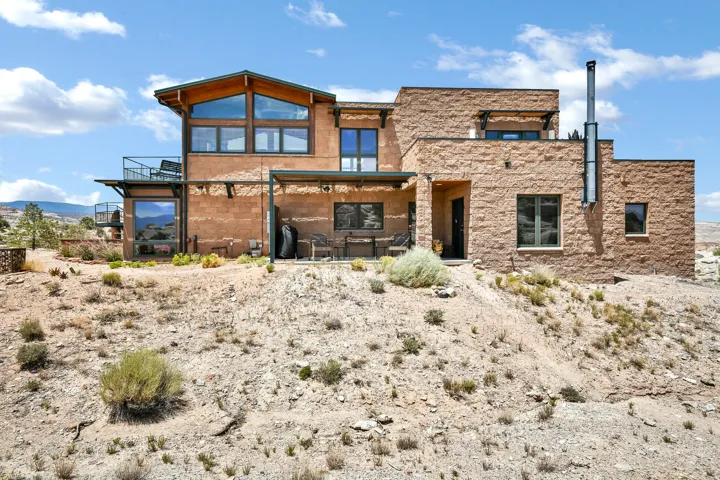3995 S Desert Grave Rd, Torrey, Utah 84775