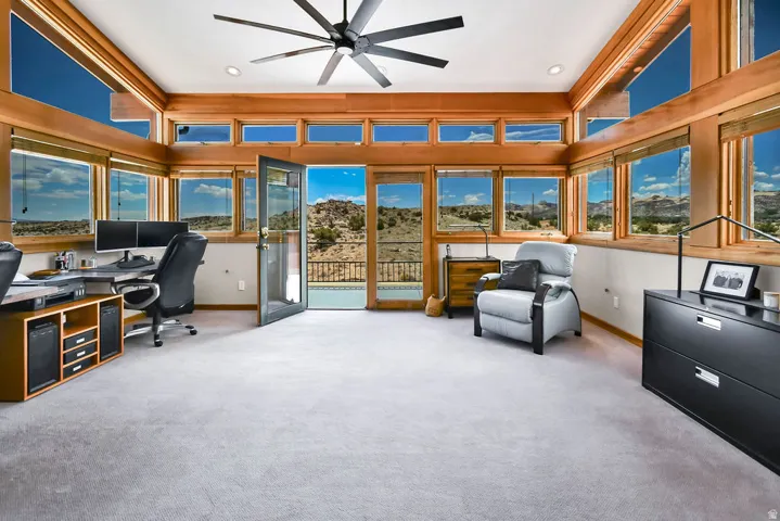 3995 S Desert Grave Rd, Torrey, Utah 84775