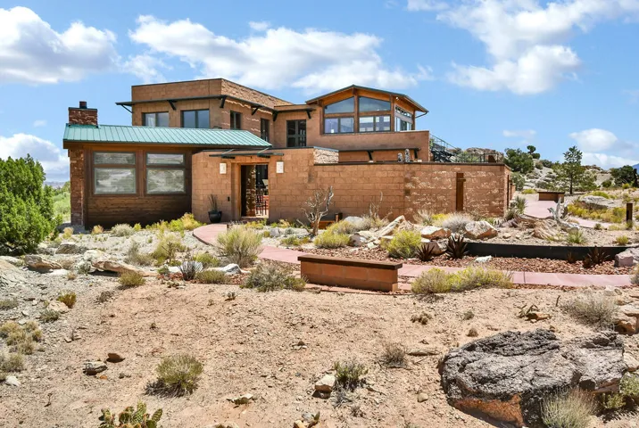 3995 S Desert Grave Rd, Torrey, Utah 84775