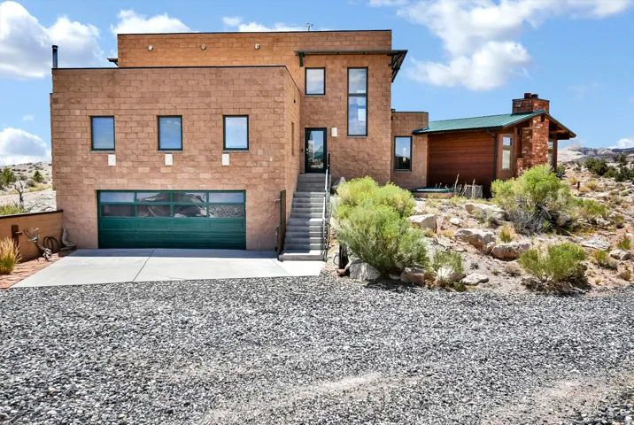 3995 S Desert Grave Rd, Torrey, Utah 84775