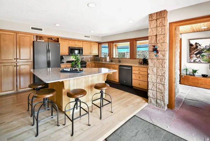 3995 S Desert Grave Rd, Torrey, Utah 84775