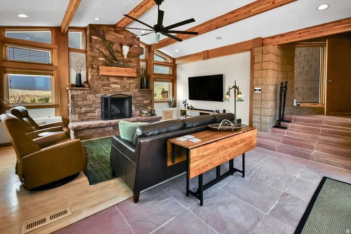 3995 S Desert Grave Rd, Torrey, Utah 84775