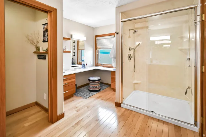 Primary Suite Bathroom