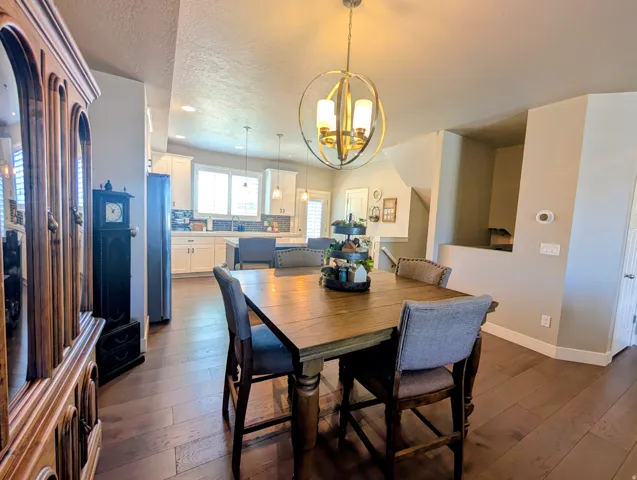 28 E Yellow Cliff Dr, Draper, Utah 84020