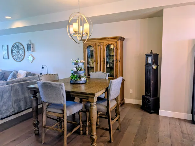 28 E Yellow Cliff Dr, Draper, Utah 84020