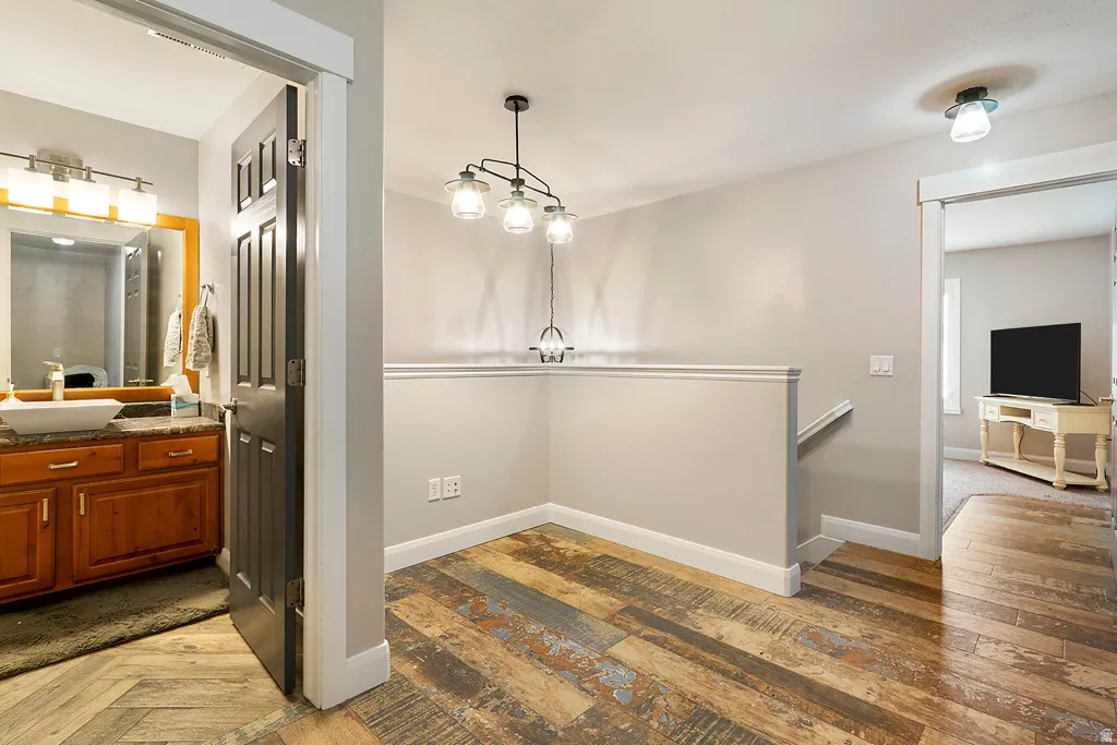 Office area next to Bathroom