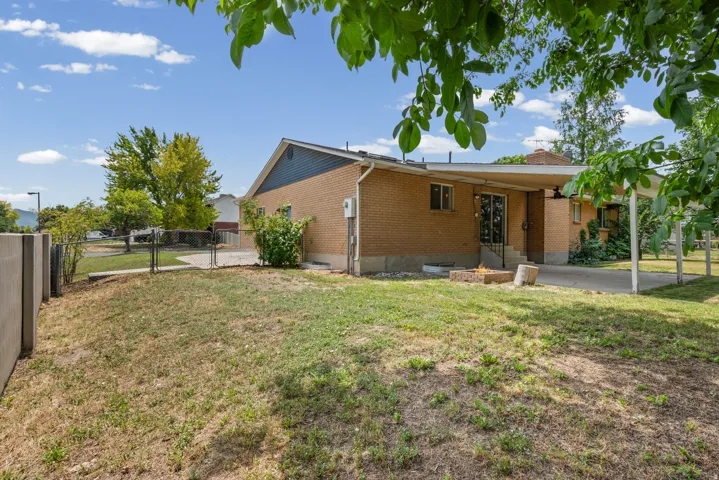341 E Heather Ridge Cir, Sandy, Utah 84070