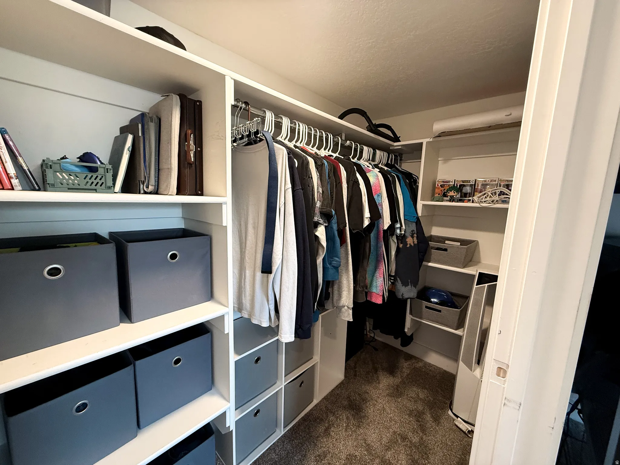 Walk in closet