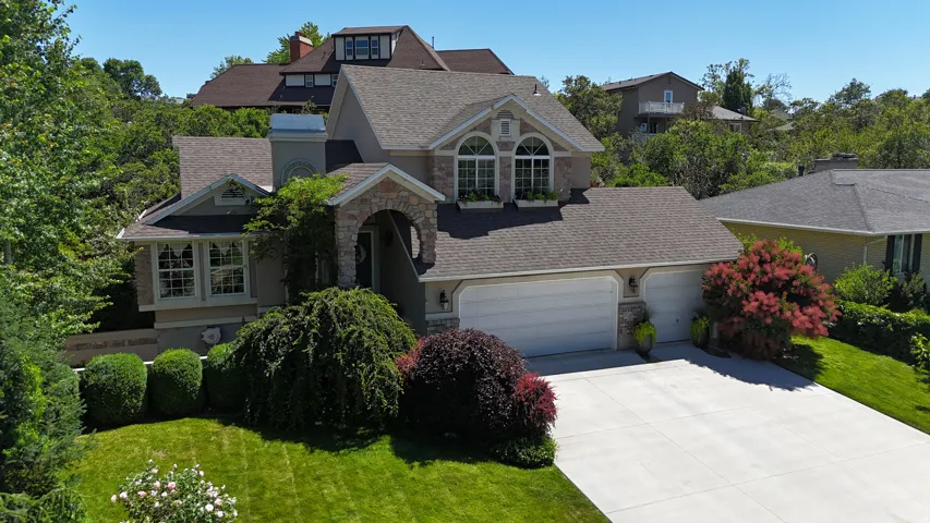 2050 E Johnstone Dr, Sandy, Utah 84093