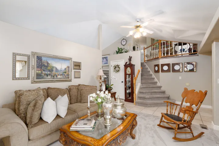 2050 E Johnstone Dr, Sandy, Utah 84093