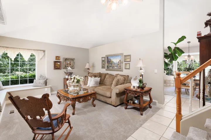 2050 E Johnstone Dr, Sandy, Utah 84093
