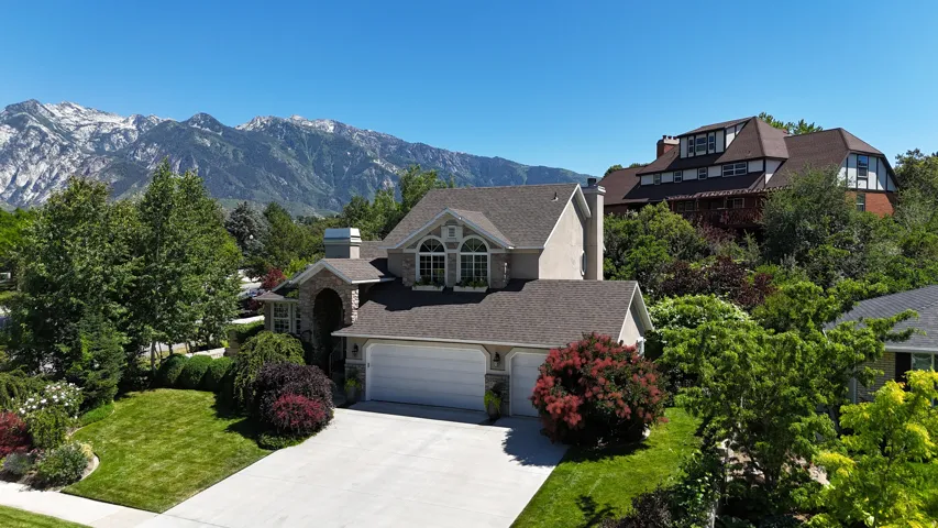 2050 E Johnstone Dr, Sandy, Utah 84093
